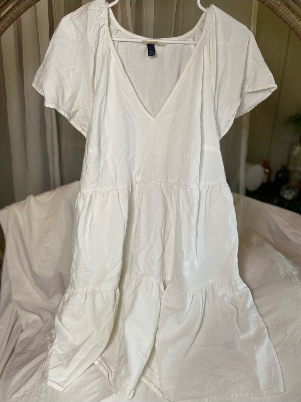 Universal Thread White V-Neck Tiered Mini Dress